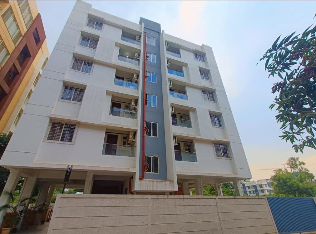 Ornate Service Apartments Pune Esterno foto
